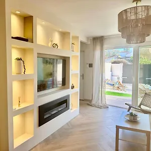 Benalmadena Beach House- Luxe House, Prime Location Near Puerto Marina&Beach Benalmadena